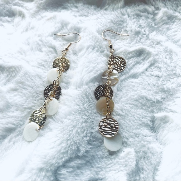 NWT Drop Earrings – Gold & White, 3" ✨ - Picture 8 of 9